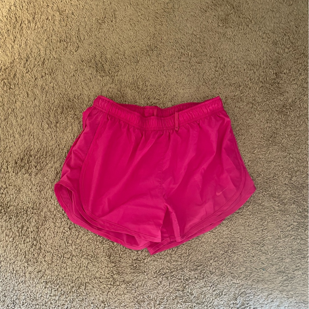 Pink nike shorts!